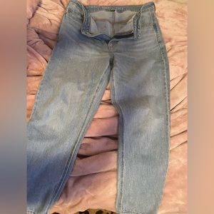 American Eagle Mom Jeans